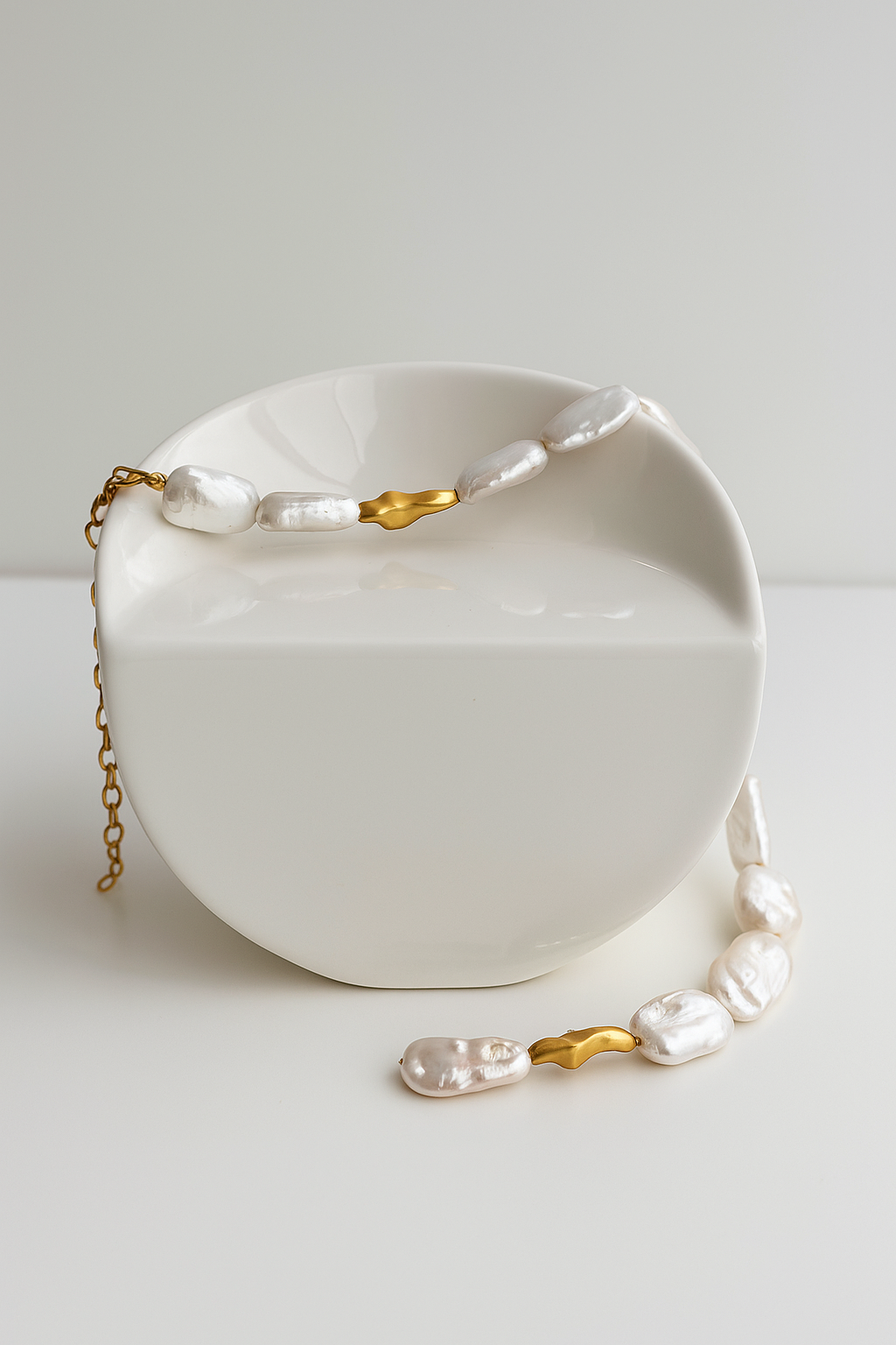 Nacar Unique Necklace