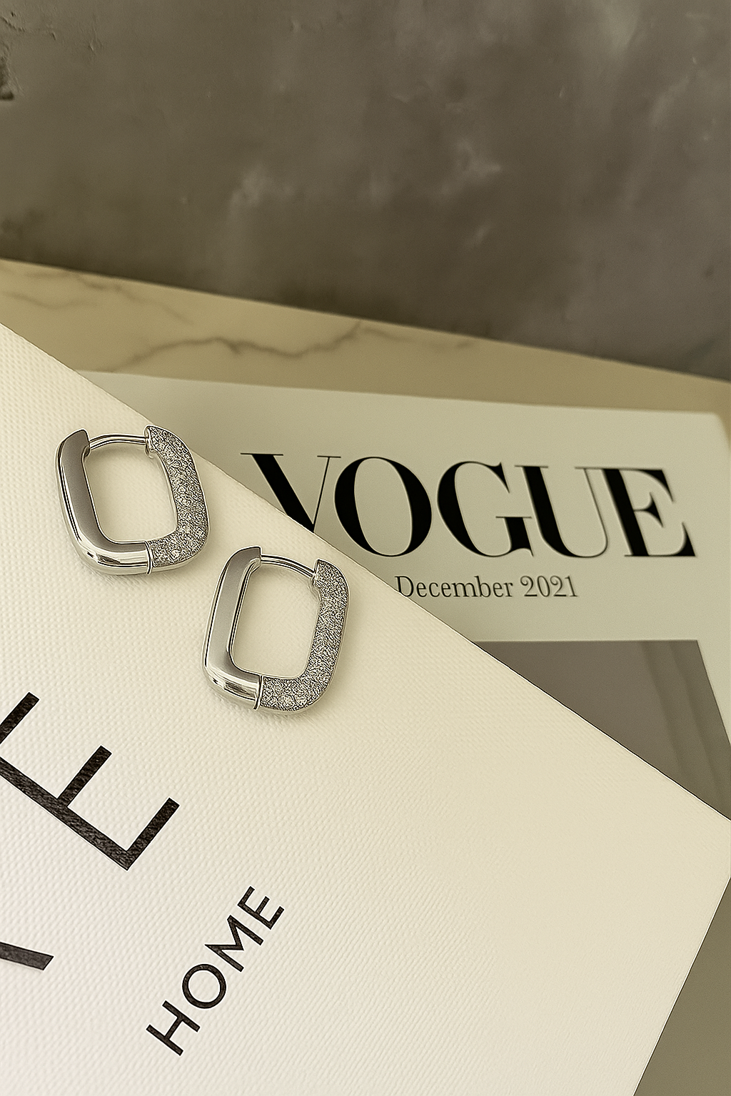 Zirconium Rectangle Hoops